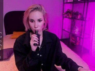 hornypink nude on Live Cam Girls Room