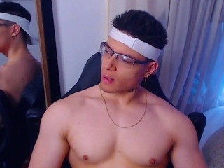 Jay-Malone nude on Live Cam Girls Room