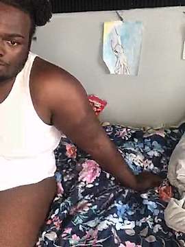 kaybootyliscious98 naked stripping on cam for live sex video chat