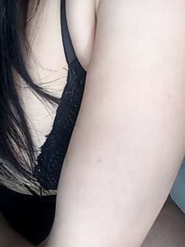 Meridah naked stripping on cam for live sex video chat