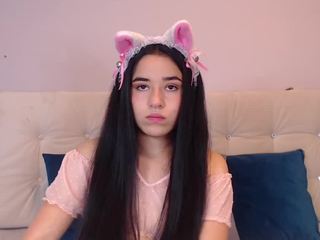 Sophiee-bunny nude on Live Cam Girls Room