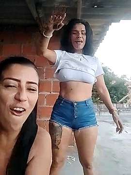 SweetsAndTastyy naked stripping on cam for live sex video chat