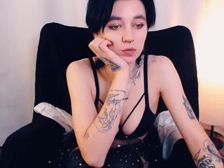 UnoCute nude on Live Cam Girls Room