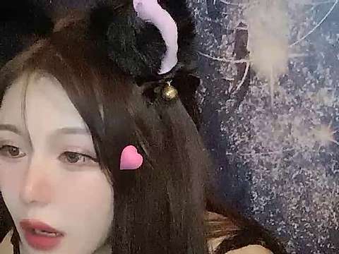 Xwanwanbaby naked stripping on cam for live sex video chat