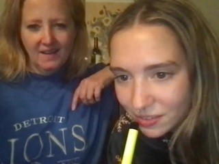 baileybasexxx nude on Live Cam Girls Room