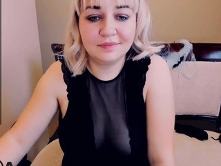 BlondyCandybar nude on Live Cam Girls Room