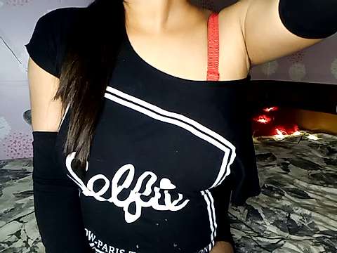 karishma_ naked stripping on cam for live sex video chat