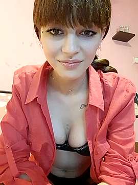 Natalia19_xxx naked stripping on cam for live sex video chat