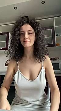 RaspberryPrincess naked stripping on cam for live sex video chat