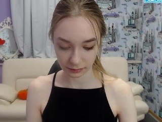 ReniNiel nude on Live Cam Girls Room