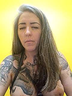 vamporasuccubus19777 naked stripping on cam for live sex video chat