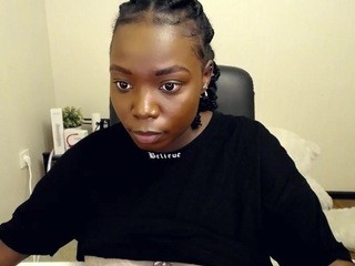 Choco-Lina nude on Live Cam Girls Room