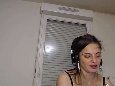 desirkama69 naked stripping on cam for live sex video chat