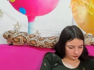 EstelleRols nude on Live Cam Girls Room