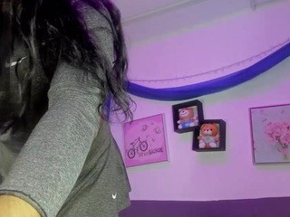 Madison-Andrea nude on Live Cam Girls Room