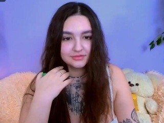 OonaGoonzza nude on Live Cam Girls Room