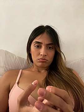 Annax2_ naked stripping on cam for live sex video chat