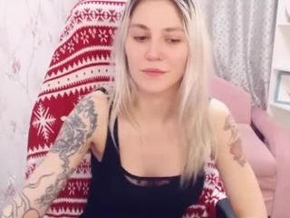 Miss-kendra nude on Live Cam Girls Room
