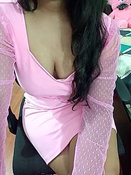 sakshi1s naked stripping on cam for live sex video chat