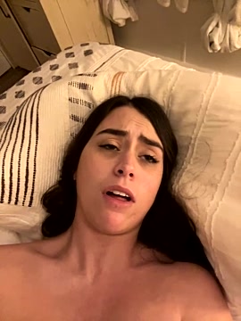 wetbabygirl naked stripping on cam for live sex video chat