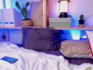 Icy-Hart nude on Live Cam Girls Room