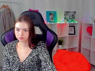 Kimberly-Gorgeous nude on Live Cam Girls Room