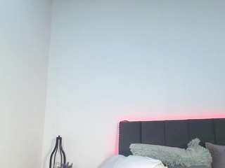 Ava-Mizrahi nude on Live Cam Girls Room