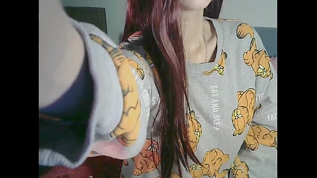 BubbleschewingGum naked stripping on cam for live sex video chat