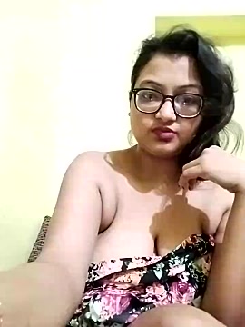 reshmi69 naked stripping on cam for live sex video chat