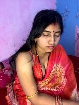 Simran2526 naked stripping on cam for live sex video chat