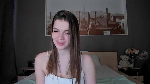 Sof1a_Shy naked stripping on cam for live sex video chat