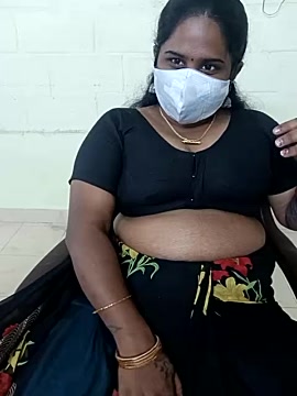 Tamilkaamakuyil naked stripping on cam for live sex video chat