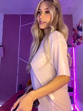 cherrylrosse- naked stripping on cam for live sex video chat