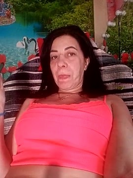 Froze_Eyeshade naked stripping on cam for live sex video chat