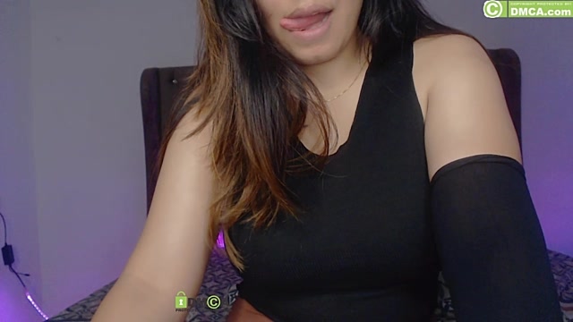 girlfromnorth naked stripping on cam for live sex video chat