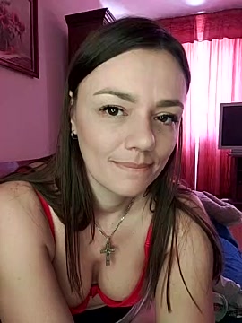 KrissSexi naked stripping on cam for live sex video chat