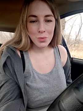 MommmyYummy naked stripping on cam for live sex video chat