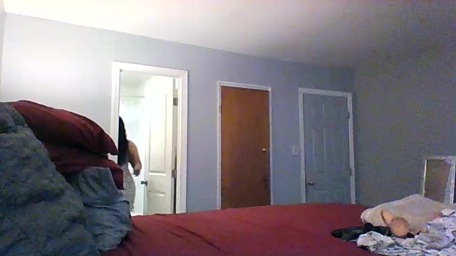 MSweetLindaParks naked stripping on cam for live sex video chat