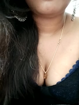 yaminibaby naked stripping on cam for live sex video chat