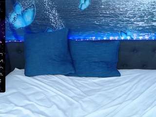Milfbutterfly  nude on Live Cam Girls Room