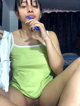 kattleyahh- naked stripping on cam for live sex video chat