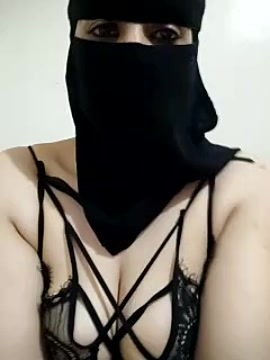 Kawtar- naked stripping on cam for live sex video chat