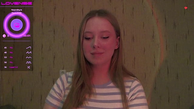 kira_so naked stripping on cam for live sex video chat
