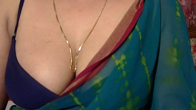 Love_4Sex naked stripping on cam for live sex video chat