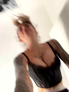 ViktoriaNyx naked stripping on cam for live sex video chat