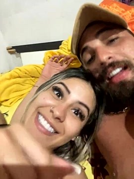 lariii_escobarr naked stripping on cam for live sex video chat