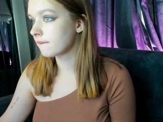 Lily-Lou nude on Live Cam Girls Room
