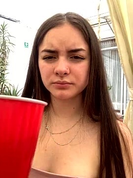 Linda_pinkk10 naked stripping on cam for live sex video chat