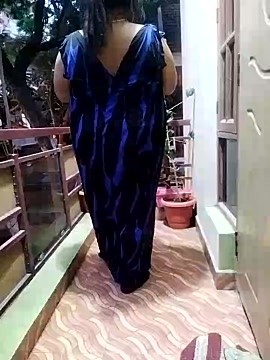 malini_elite naked stripping on cam for live sex video chat