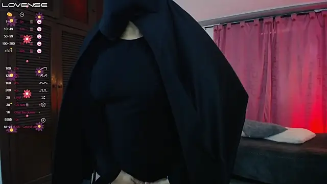 ali_hott69 naked stripping on cam for live sex video chat